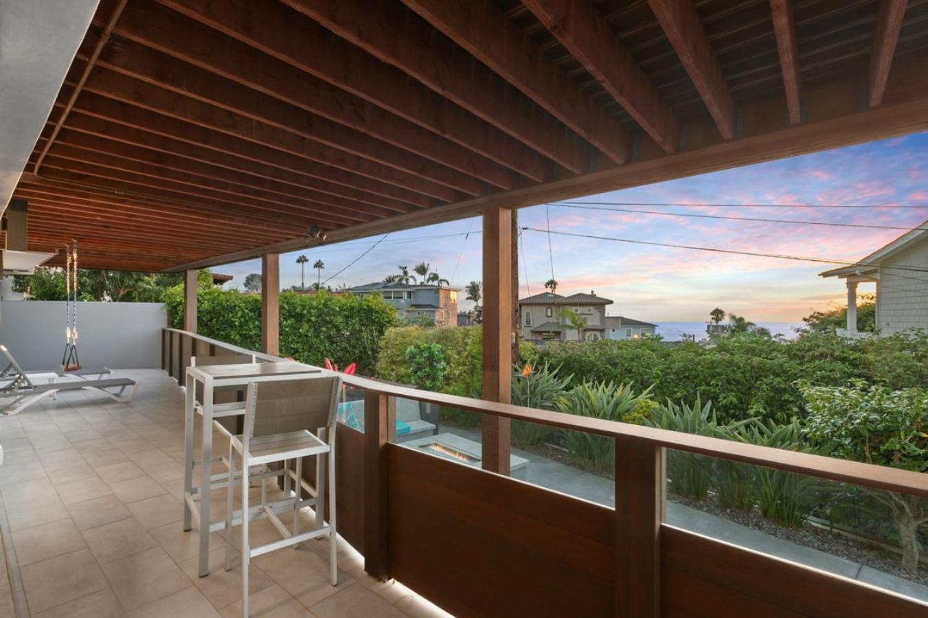 Contemporary Ocean Sunset Views With Firepit Pt Loma Close To Plnu Appartamento *